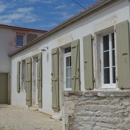 Дом отдыха Maison Typique Oleronaise *