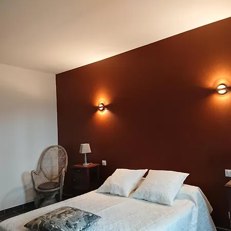 Дом отдыха Maison Typique Oleronaise Ла-Котиньер